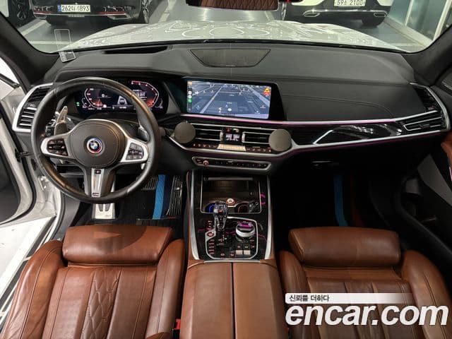 BMW X7 (G07) xDrive 30d M Sport 6인승, 2020 7