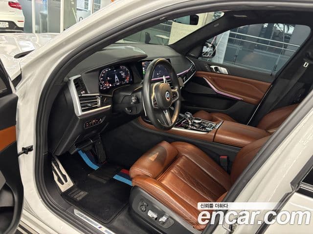 BMW X7 (G07) xDrive 30d M Sport 6인승, 2020 10