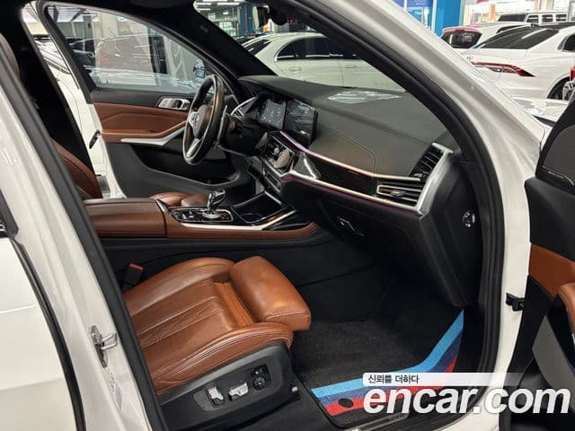BMW X7 (G07) xDrive 30d M Sport 6인승, 2020 11