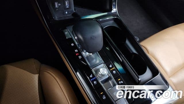 Kia K7 Premier гибрид Noblesse, 2020 9