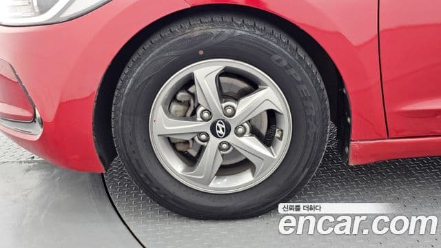 Hyundai Avante AD 1.6 GDI Smart, 2016 все фото