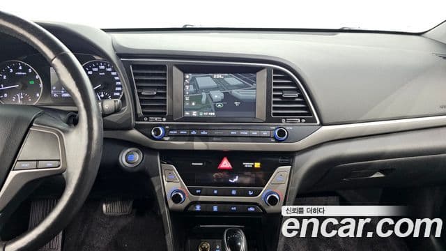 Hyundai Avante AD 1.6 GDI Smart, 2016 14