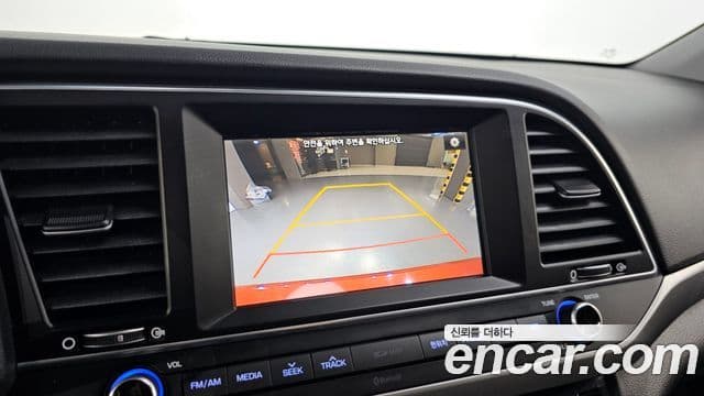 Hyundai Avante AD 1.6 GDI Smart, 2016 15