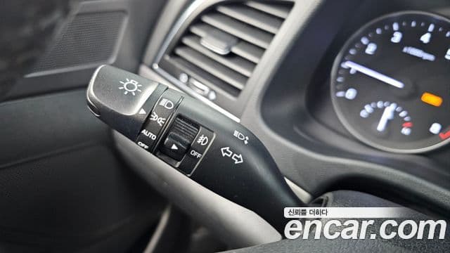 Hyundai Avante AD 1.6 GDI Smart, 2016 19