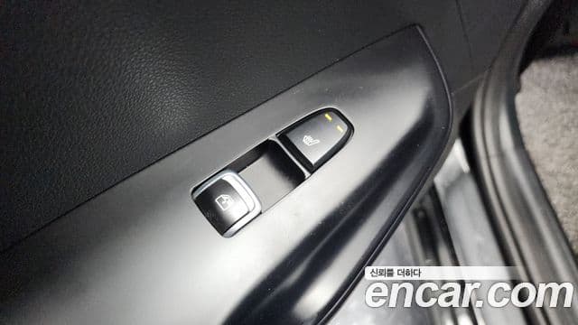 Kia K5 гибрид 3세대 Prestige, 2022 18