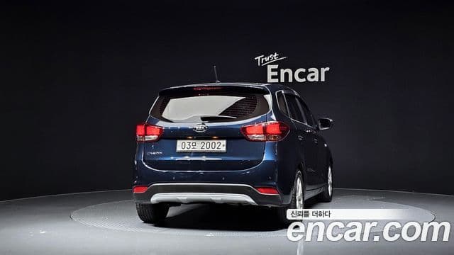 Kia The / новый New Carens Luxury, 2017 4