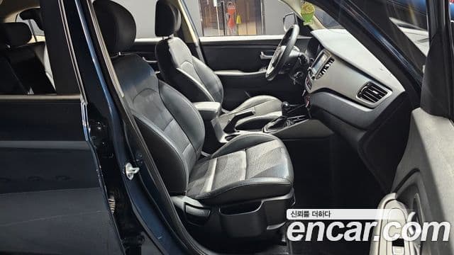 Kia The / новый New Carens Luxury, 2017 10