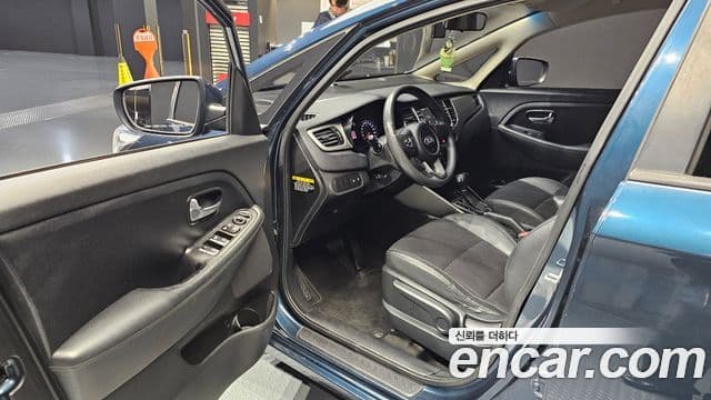Kia The / новый New Carens Luxury, 2017 11
