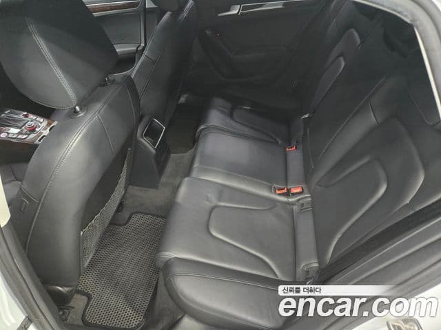 Audi New A4 B8, 2012 7