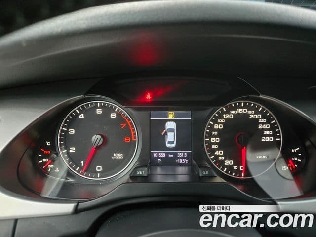 Audi New A4 B8, 2012 18