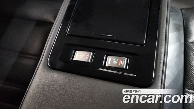 Renault Korea(Samsung) SM6 2.0 LPe LE (для людей с инвалидностью), 2016 18