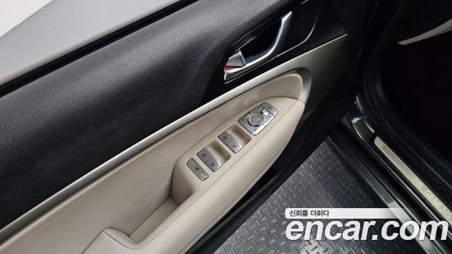 Genesis The / новый New G70, 2023 18