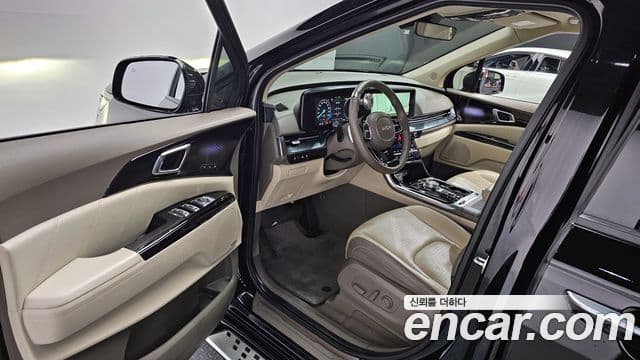 Kia Carnival 4세대 Signature, 2023 11