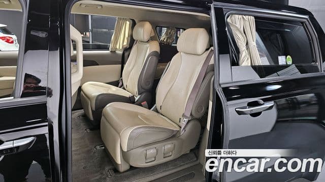 Kia Carnival 4세대 Signature, 2023 12