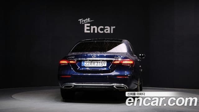 Mercedes-Benz E-класс W213 Exclusive, 2021 4