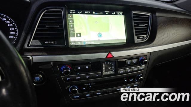 Hyundai Genesis DH G330 Premium AWD, 2015 17