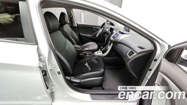 Hyundai Avante MD Luxury, 2012 13