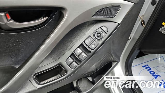 Hyundai Avante MD Luxury, 2012 14