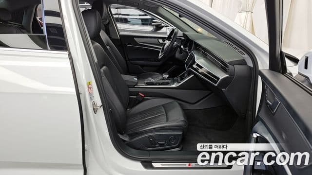 Audi A6 (C8), 2020 11