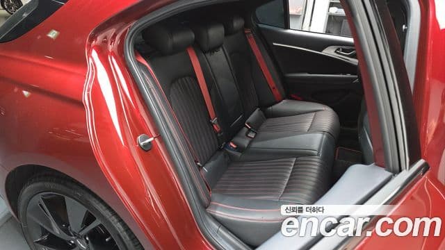 Genesis The / новый New G70 슈팅브레이크, 2023 12