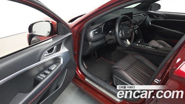 Genesis The / новый New G70 슈팅브레이크, 2023 13