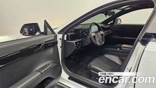 Hyundai Grandeur (GN7) Calligraphy, 2023 10