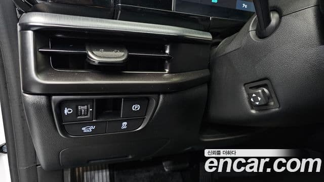 Hyundai Grandeur (GN7) Calligraphy, 2023 14