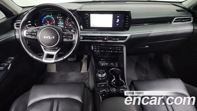 Kia K5 гибрид 3세대 Prestige, 2023 7