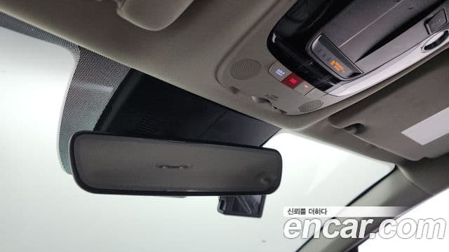 Kia K5 гибрид 3세대 Prestige, 2023 17