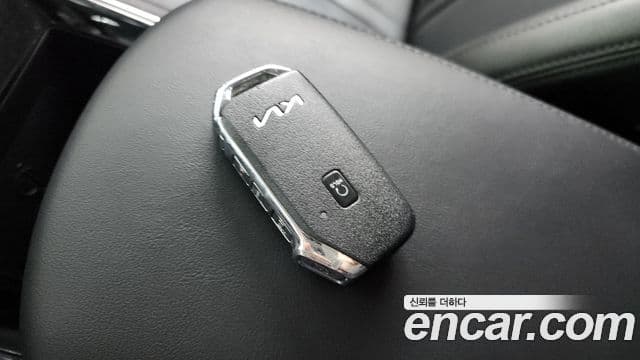 Kia K5 гибрид 3세대 Prestige, 2023 18