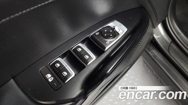 Kia K5 гибрид 3세대 Prestige, 2023 19