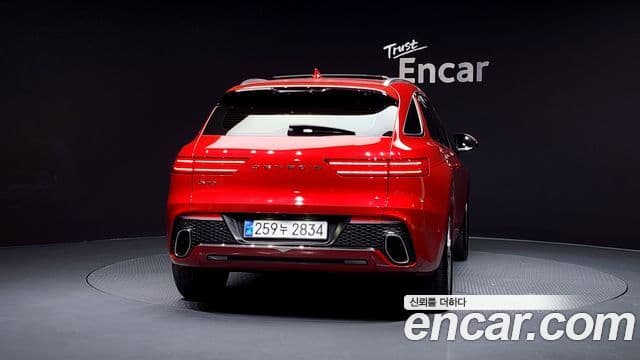 Genesis GV70, 2022 4