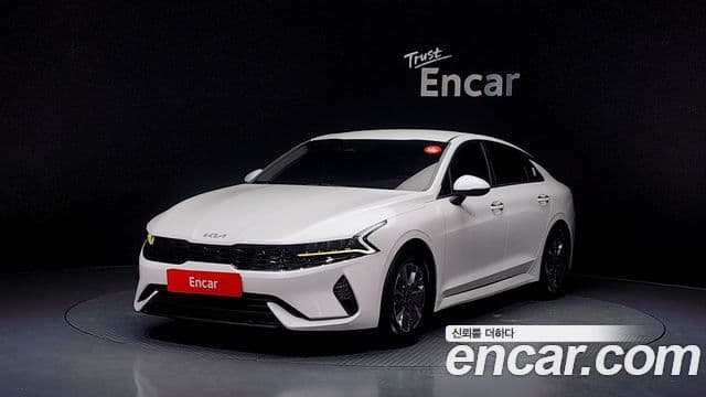 Kia K5 гибрид 3세대 Trendy, 2022 1