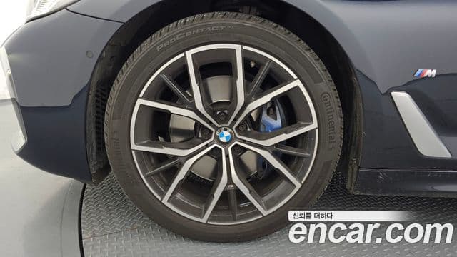 BMW 5시리즈 (G30) 530i M Sport, 2021 все фото
