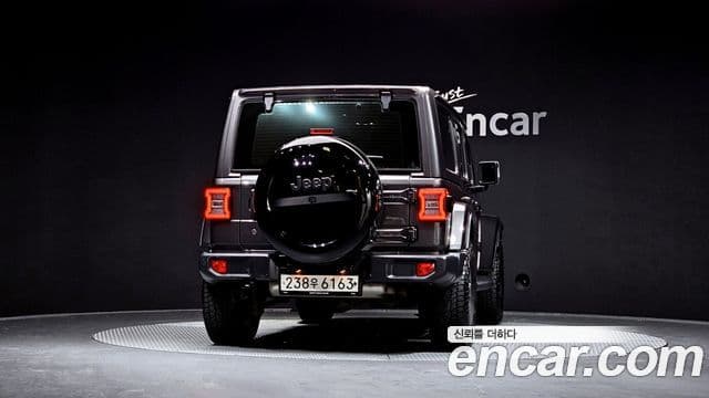 Jeep Wrangler (JL) 2.0 Overland 4도어, 2019 4