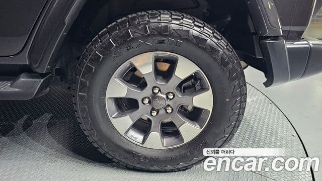 Jeep Wrangler (JL) 2.0 Overland 4도어, 2019 все фото