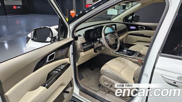 Kia Carnival 4세대 Signature, 2022 11