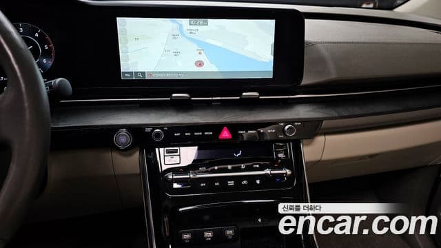 Kia Carnival 4세대 Signature, 2022 14