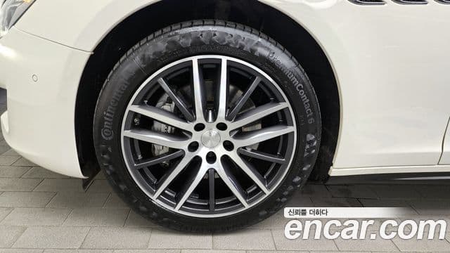 Maserati 기블리 3세대, 2020 все фото