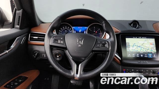 Maserati 기블리 3세대, 2020 13