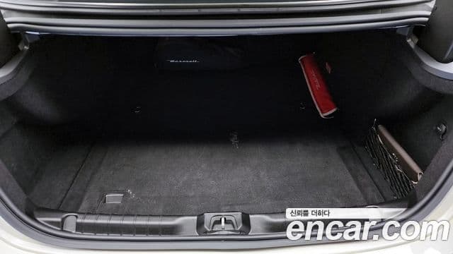 Maserati 기블리 3세대, 2020 20