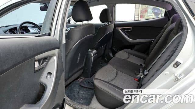 Hyundai Avante MD Luxury, 2011 12