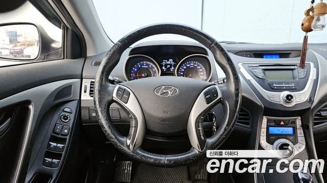 Hyundai Avante MD Luxury, 2011 13