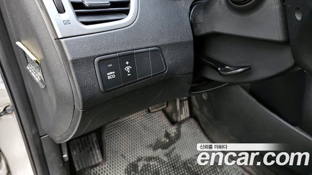 Hyundai Avante MD Luxury, 2011 14