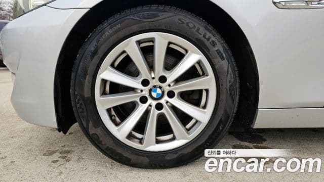 BMW 5시리즈 (F10), 2010 все фото