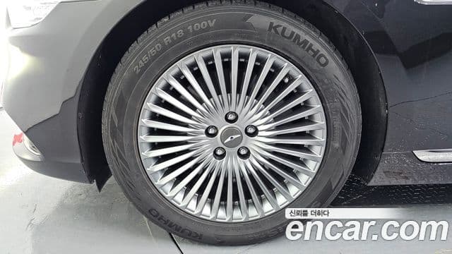 Genesis G90 Luxury, 2019 все фото