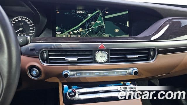 Genesis G90 Luxury, 2019 15