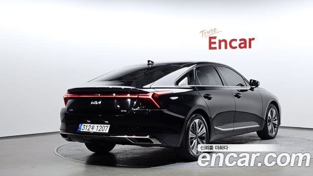 Kia K8 гибрид Signature, 2023 2