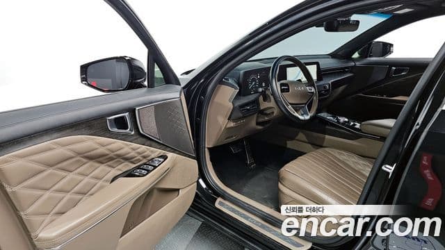 Kia K8 гибрид Signature, 2023 10