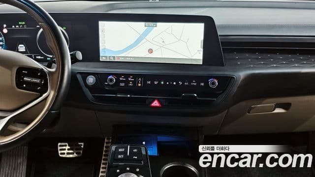 Kia K8 гибрид Signature, 2023 14